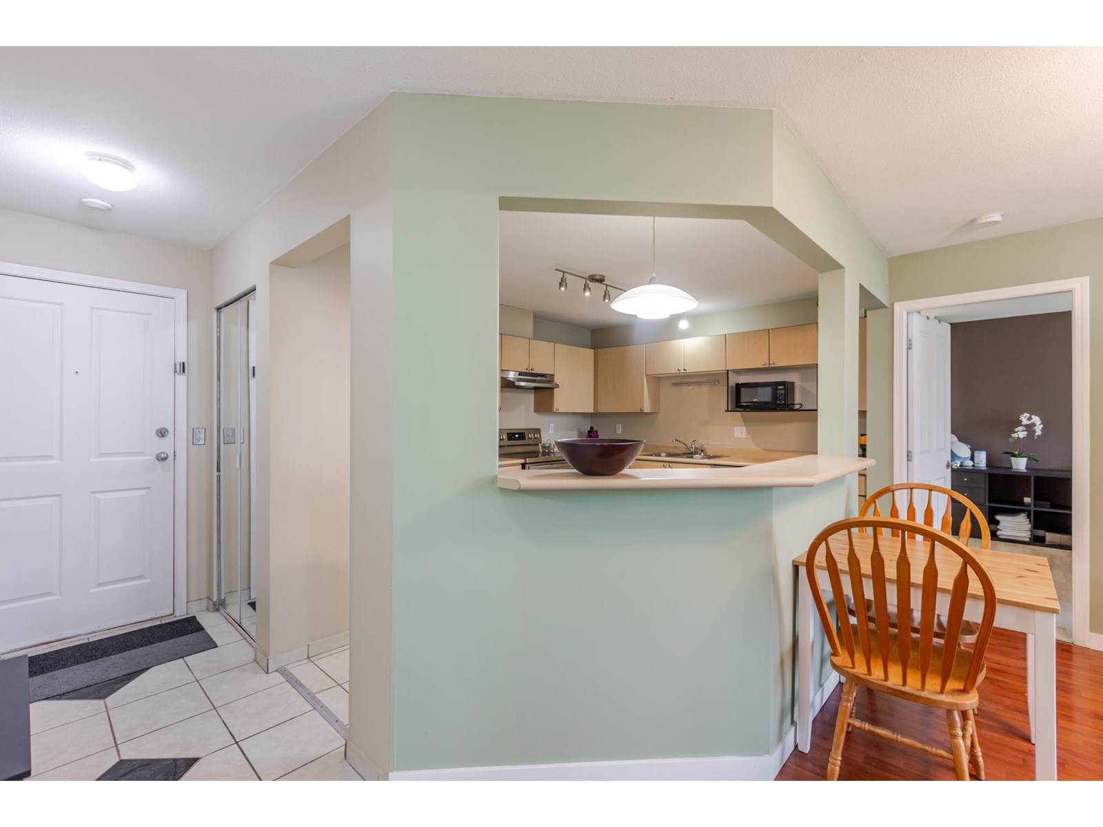 414 10188 155 Street, Surrey, British Columbia V3R 0R6 - Photo 10 - R3022387