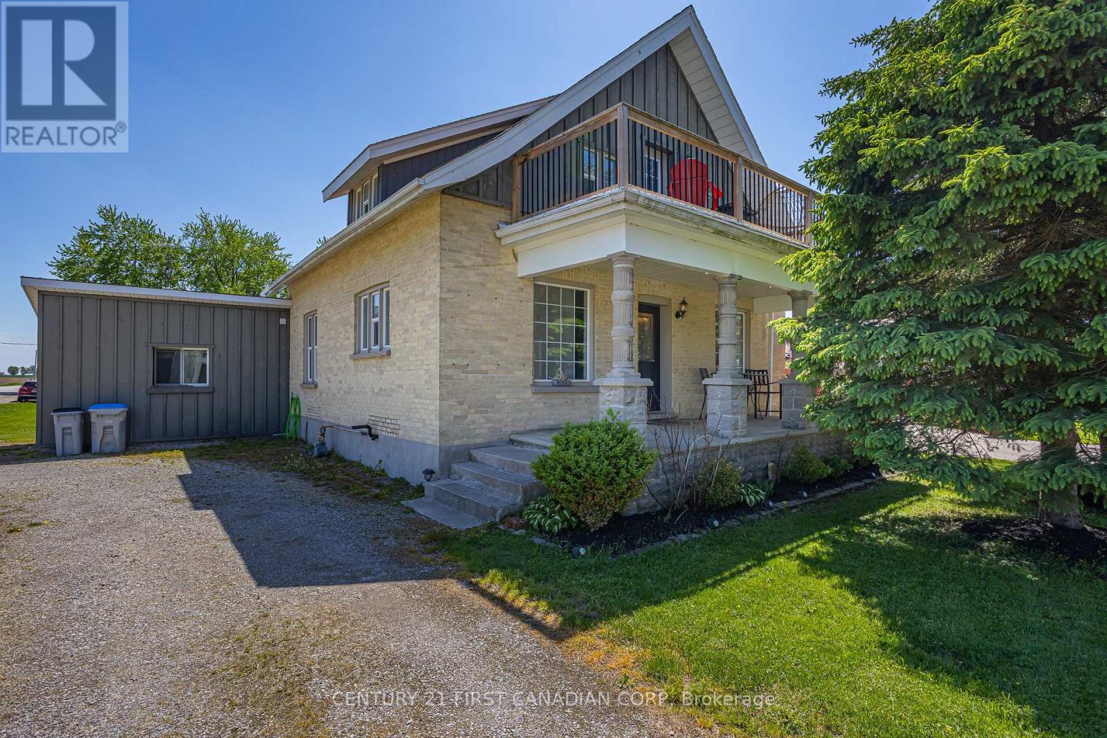 3199 Mount Carmel Drive, North Middlesex, Ontario  N0M 1N0 - Photo 1 - X12283662
