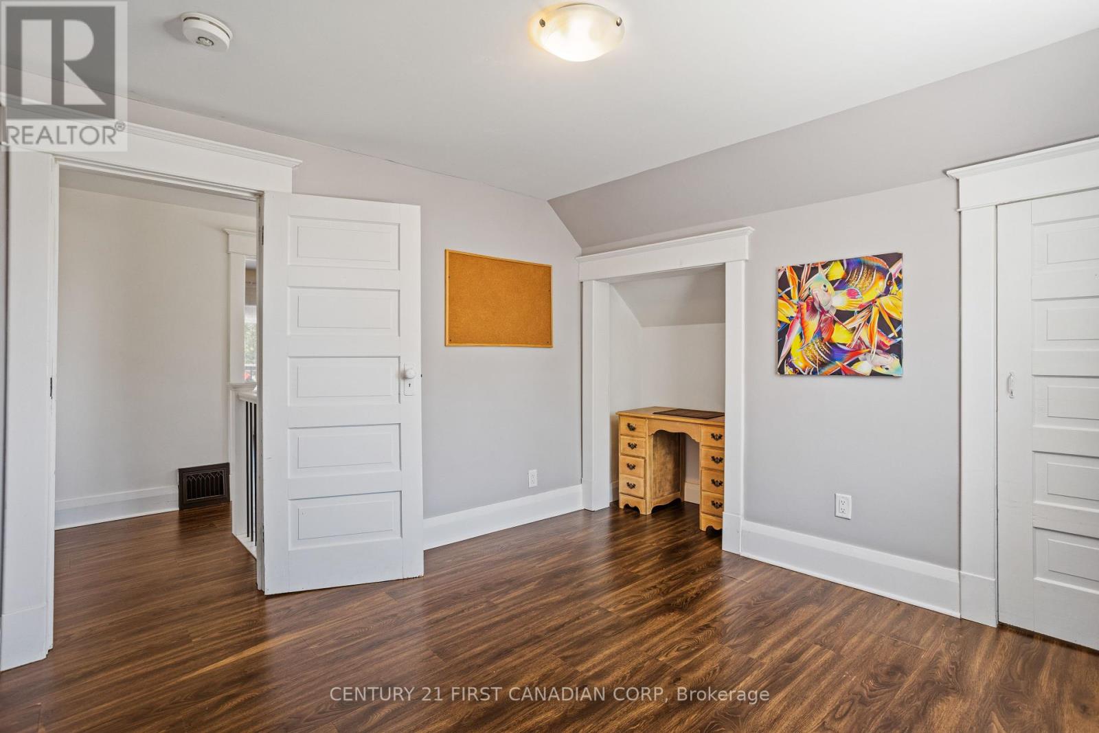 3199 Mount Carmel Drive, North Middlesex, Ontario  N0M 1N0 - Photo 28 - X12283662