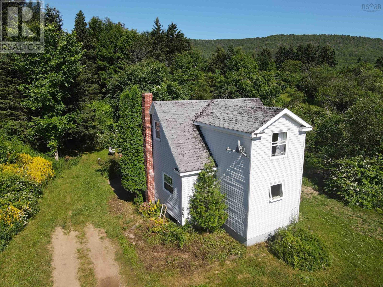8269 Cabot Trail, Margaree Forks, Nova Scotia  B0E 2A0 - Photo 5 - 202517494