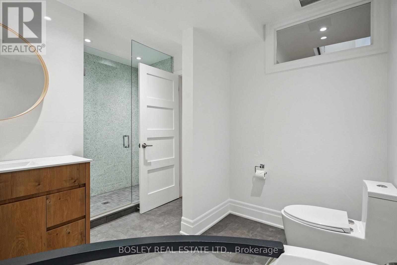 520 Manning Avenue, Toronto (Palmerston-Little Italy), Ontario  M6G 2V7 - Photo 31 - C12283576