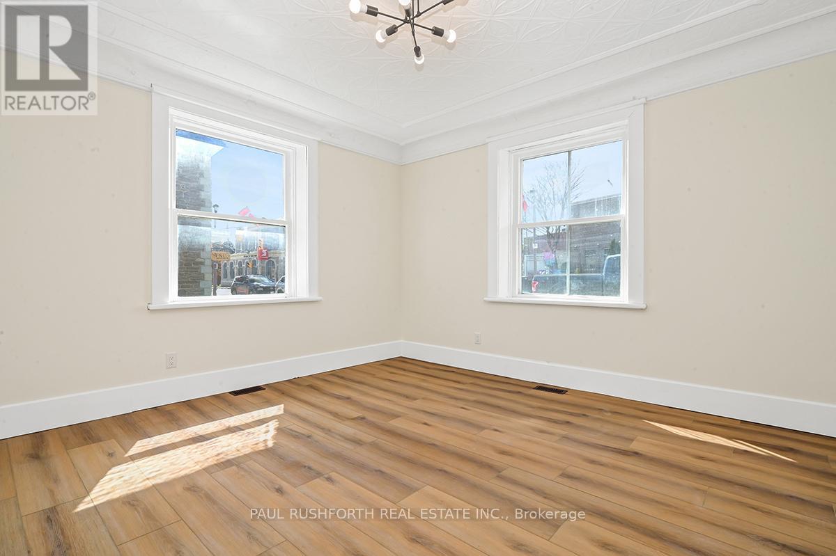 47 Madawaska Street, Arnprior, Ontario  K7S 1R8 - Photo 10 - X12283721