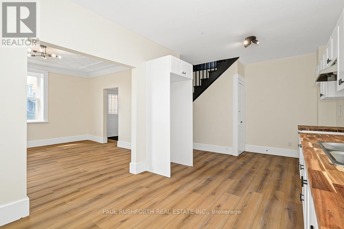 47 Madawaska Street, Arnprior, Ontario  K7S 1R8 - Photo 15 - X12283721