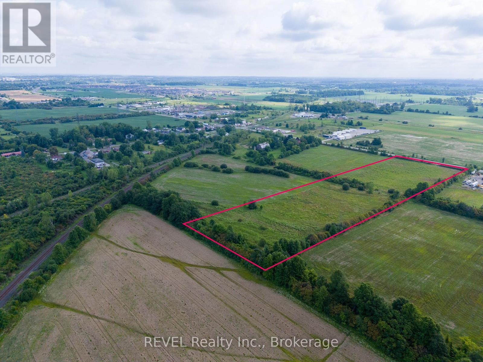 2015 Allanport Road, Thorold, Ontario  L0S 1A0 - Photo 7 - X12283635