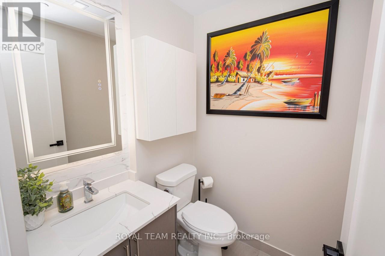 2212 - 9000 Jane Street, Vaughan (Vellore Village), Ontario  L4K 0M6 - Photo 12 - N12283571