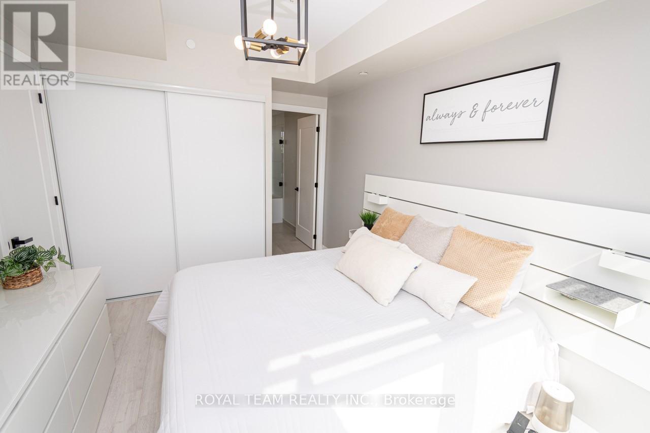 2212 - 9000 Jane Street, Vaughan (Vellore Village), Ontario  L4K 0M6 - Photo 14 - N12283571