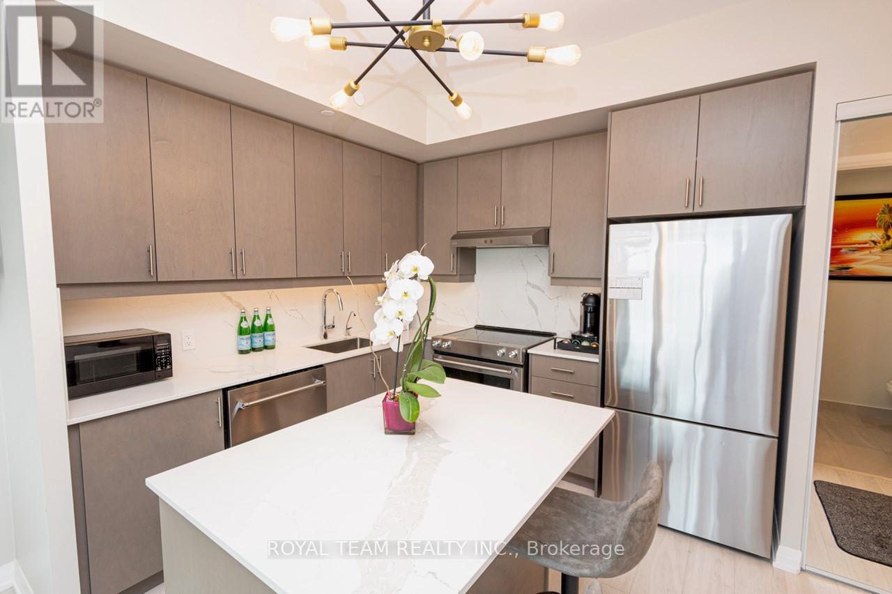2212 - 9000 Jane Street, Vaughan (Vellore Village), Ontario  L4K 0M6 - Photo 6 - N12283571