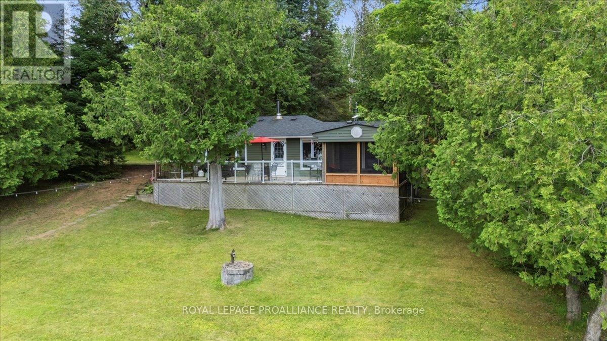 17 Halcomb Lane, Limerick, Ontario  K0L 1P0 - Photo 1 - X12283706