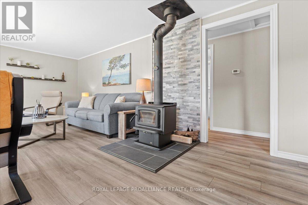 17 Halcomb Lane, Limerick, Ontario  K0L 1P0 - Photo 35 - X12283706