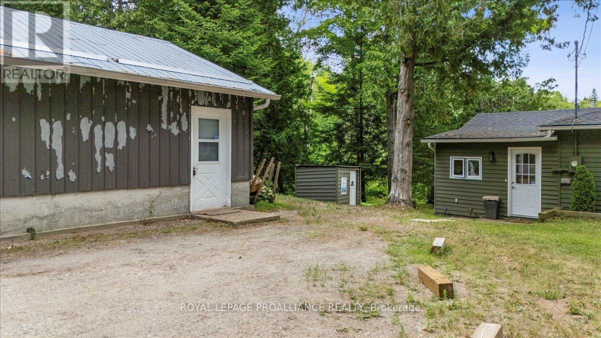 17 Halcomb Lane, Limerick, Ontario  K0L 1P0 - Photo 4 - X12283706