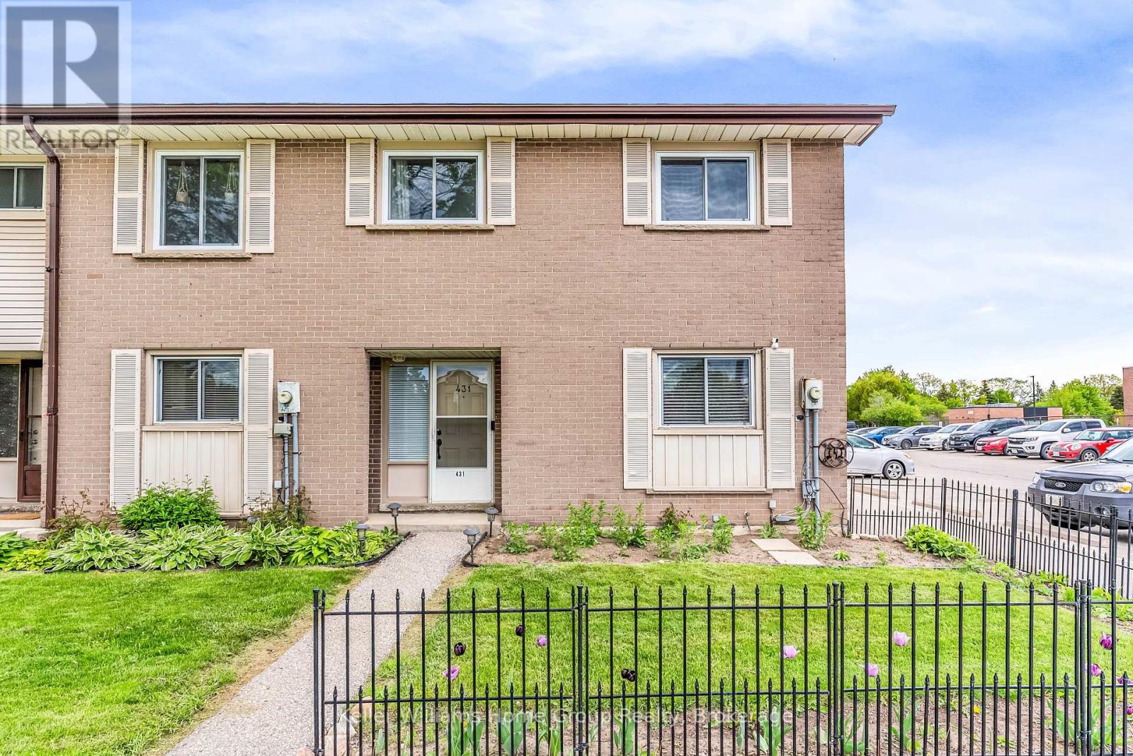 431 Victoria Rd. North Road N, Guelph, Ontario  N1H 5J9 - Photo 2 - X12283714