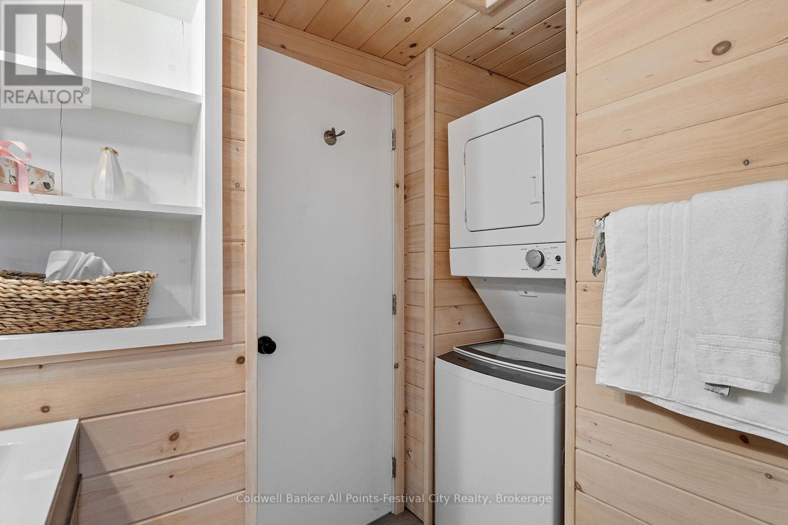 20 Tuyll Street, Bluewater, Ontario  N0M 1G0 - Photo 33 - X12283723