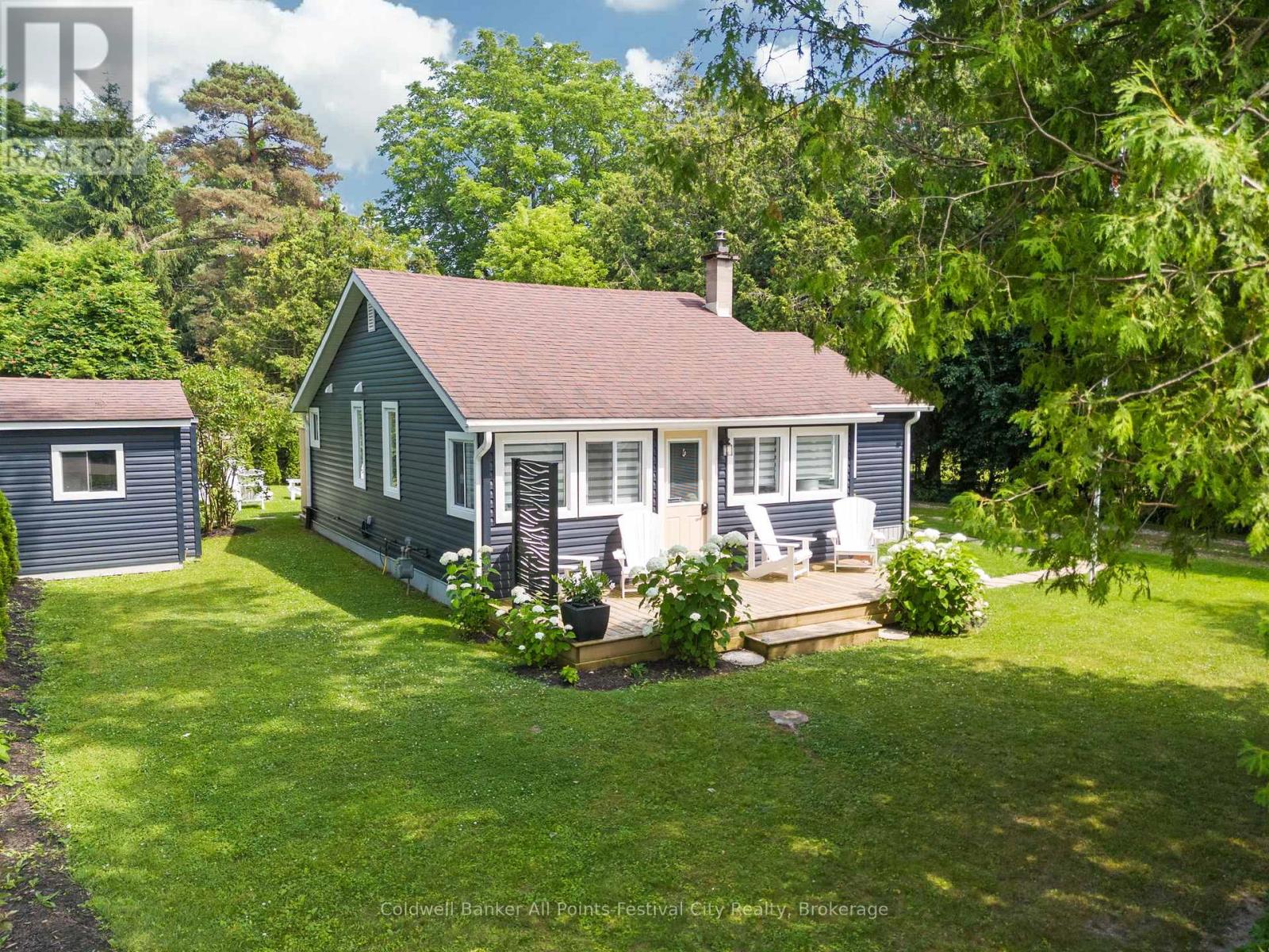 20 Tuyll Street, Bluewater, Ontario  N0M 1G0 - Photo 45 - X12283723