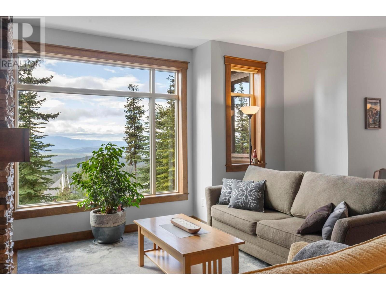 5895 Snow Pines Way Unit# 1, Big White, British Columbia  V1P 1P3 - Photo 1 - 10355600