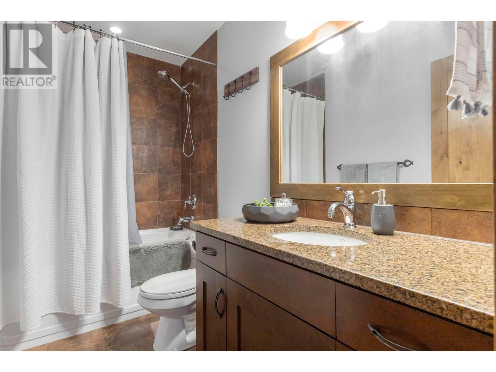 5895 Snow Pines Way Unit# 1, Big White, British Columbia  V1P 1P3 - Photo 8 - 10355600