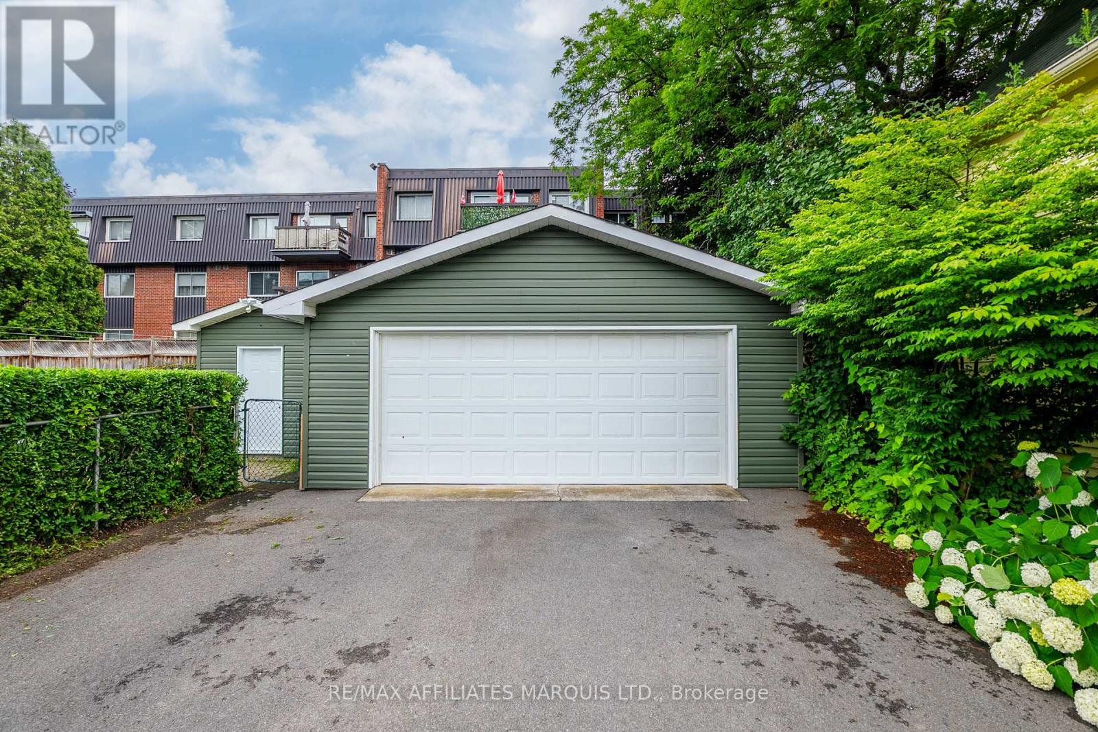 Property at 345 SYDNEY STREET image 5