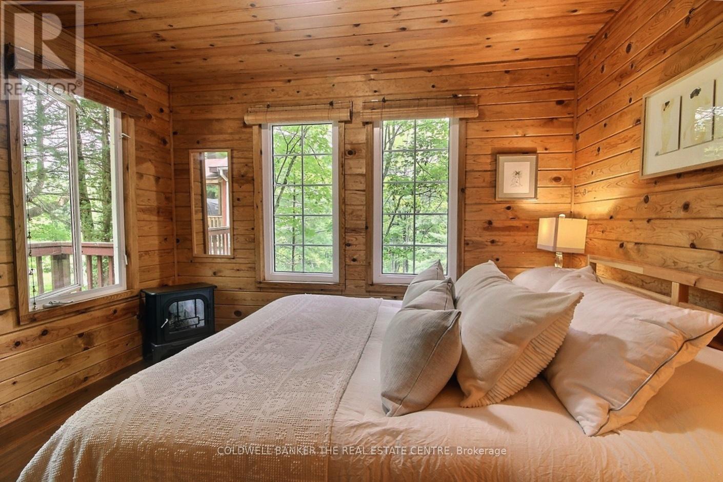54 Black River Road, Kawartha Lakes, Ontario  L0K 2B0 - Photo 17 - X12283537