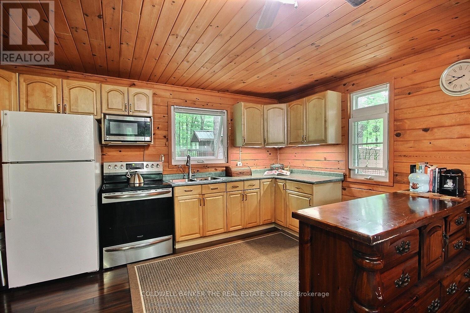 54 Black River Road, Kawartha Lakes, Ontario  L0K 2B0 - Photo 9 - X12283537