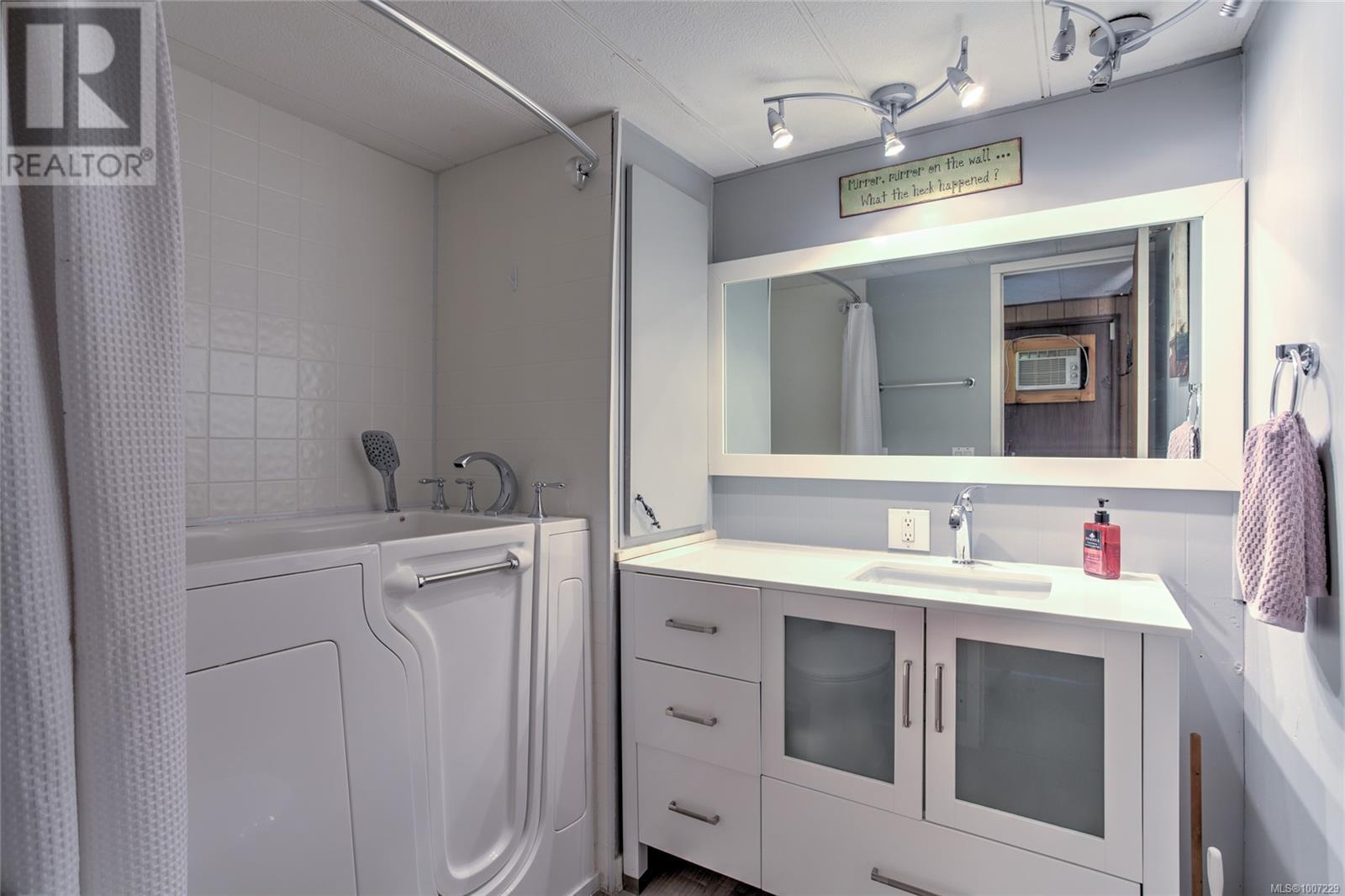 302 2885 Boys Rd, Duncan, British Columbia V9L 4Y9 - Photo 19 - 1007229