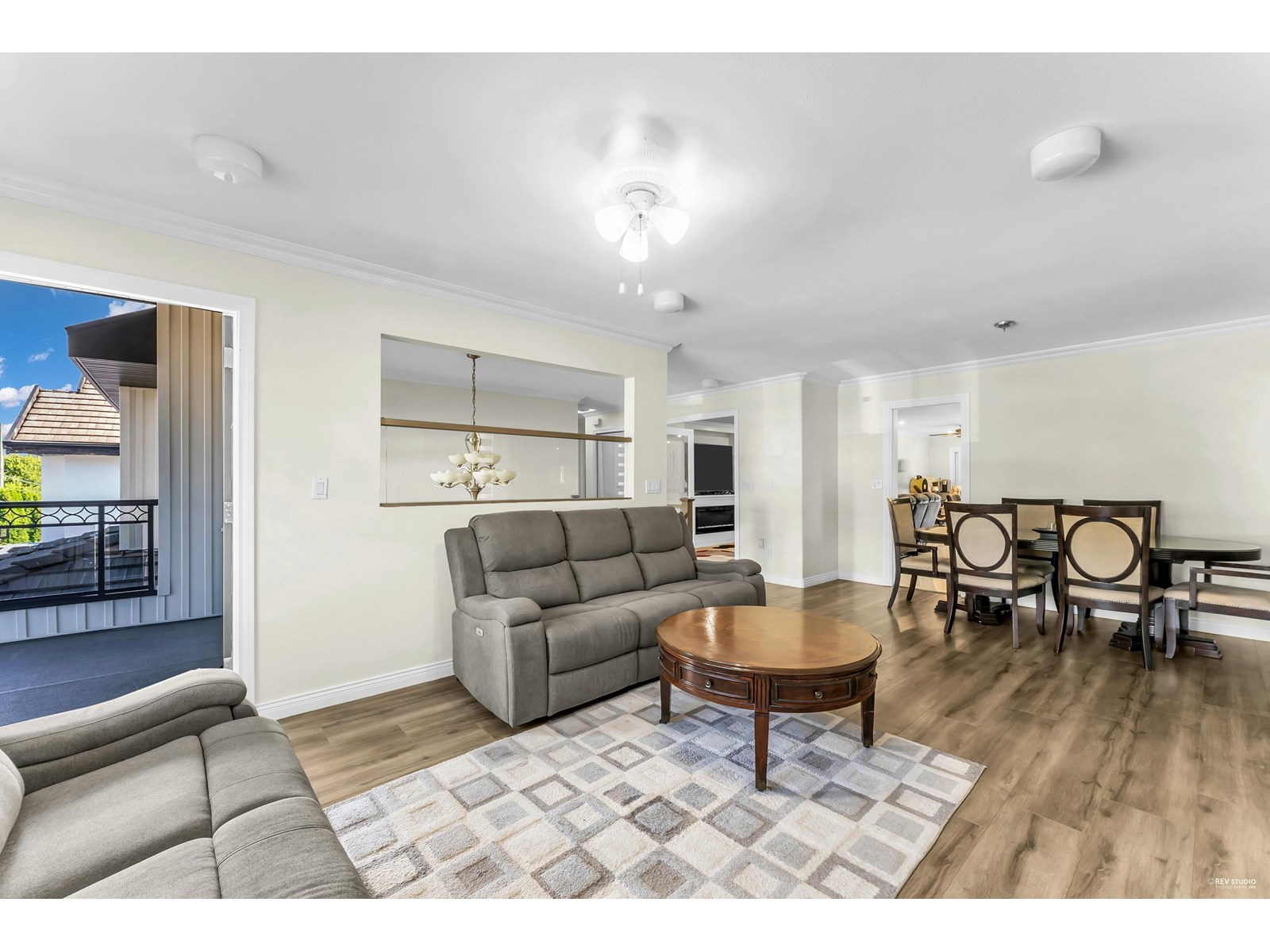 8036 133a Street, Surrey, British Columbia  V3W 4R5 - Photo 8 - R3026189