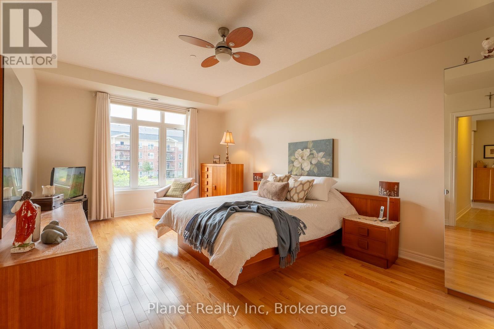 208 - 65 Bayberry Drive, Guelph, Ontario  N1G 5K8 - Photo 7 - X12281385