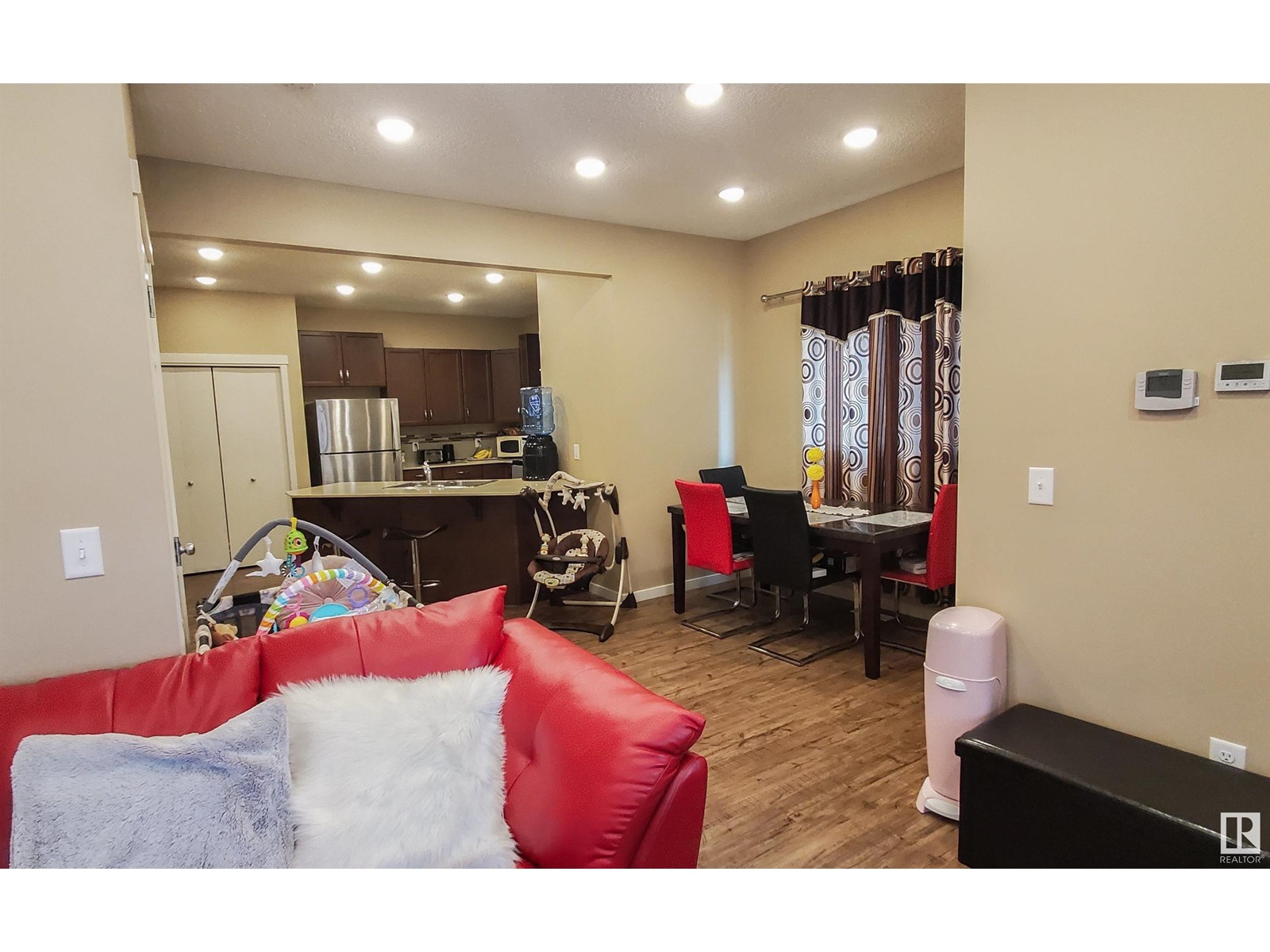 4436 Annett Cm Sw, Edmonton, Alberta  T6W 2V9 - Photo 6 - E4447638