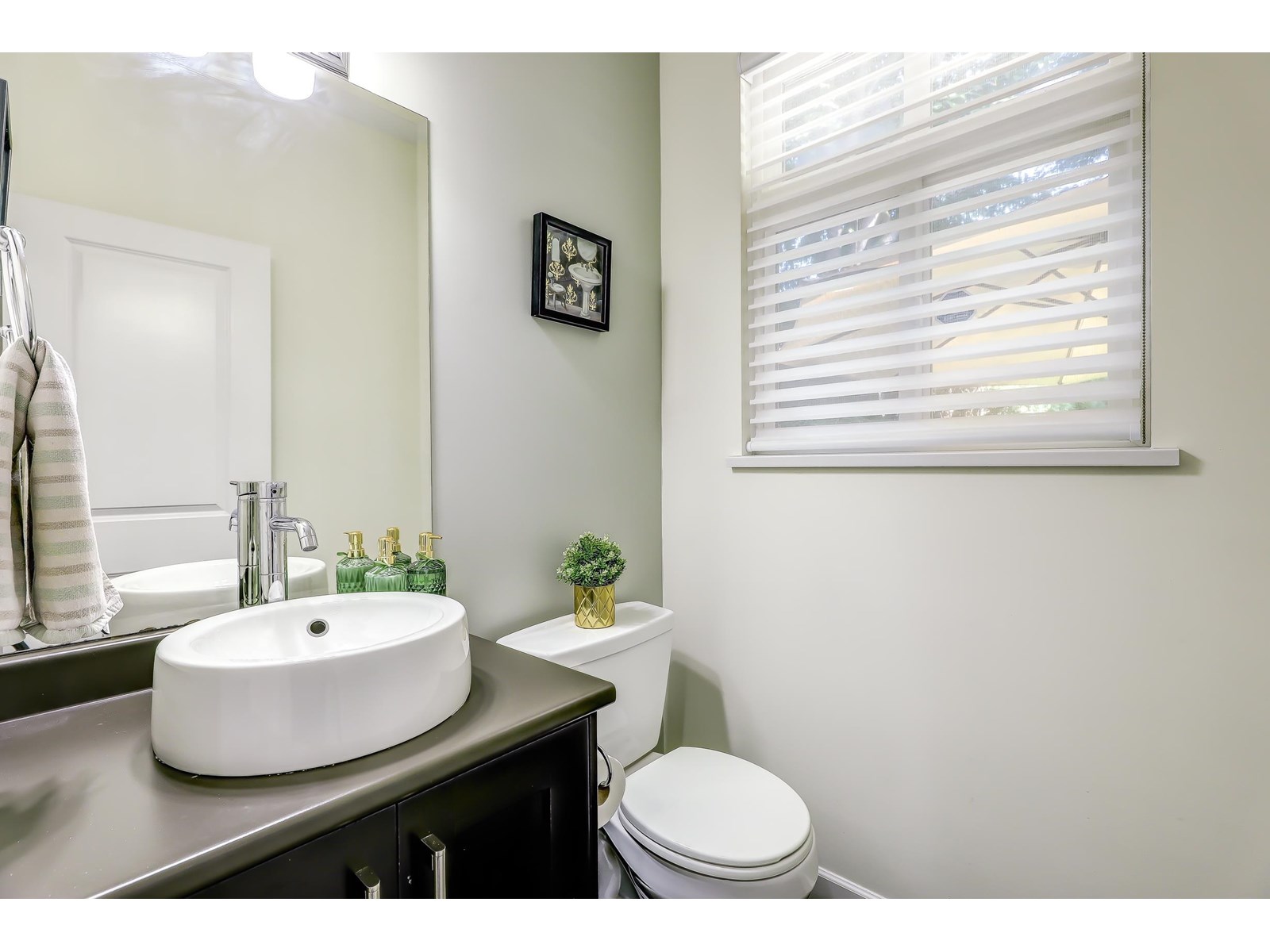 12 15192 62a Avenue, Surrey, British Columbia  V3S 9A6 - Photo 9 - R3026071