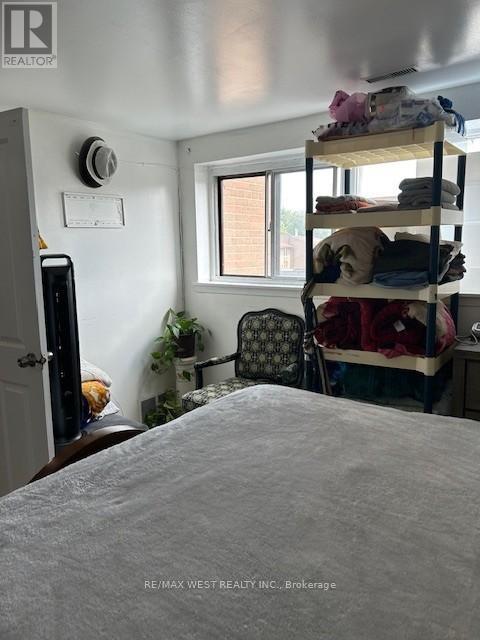 161 - 252 John Garland Boulevard, Toronto (West Humber-Clairville), Ontario  M9V 1N8 - Photo 8 - W12283651
