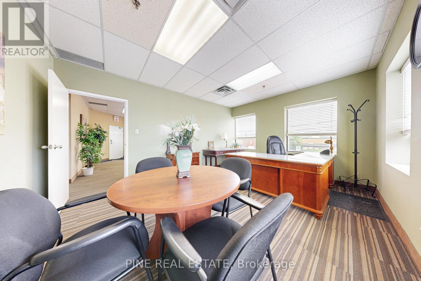 9 - 61 Advance Road, Toronto, Ontario  M8Z 2S6 - Photo 11 - W12283671