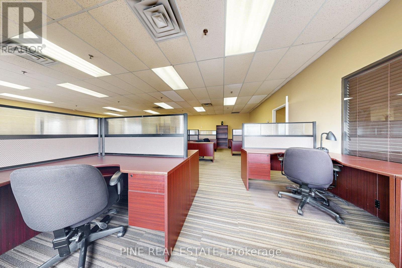 9 - 61 Advance Road, Toronto, Ontario  M8Z 2S6 - Photo 21 - W12283671