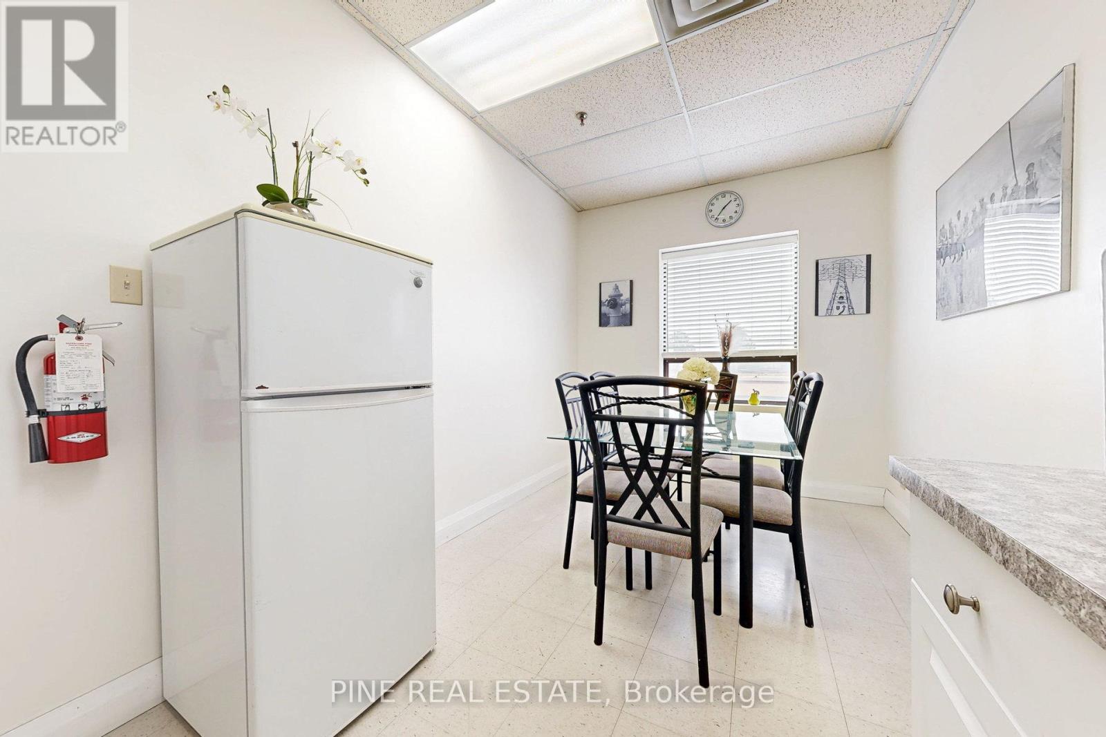 9 - 61 Advance Road, Toronto, Ontario  M8Z 2S6 - Photo 31 - W12283671