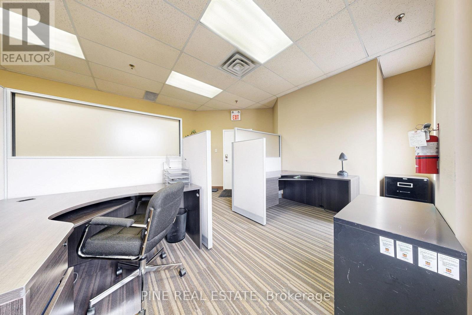 9 - 61 Advance Road, Toronto, Ontario  M8Z 2S6 - Photo 7 - W12283671