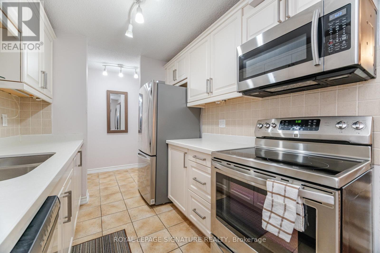 214 - 2900 Battleford Road, Mississauga, Ontario  L5N 2V9 - Photo 10 - W12283673
