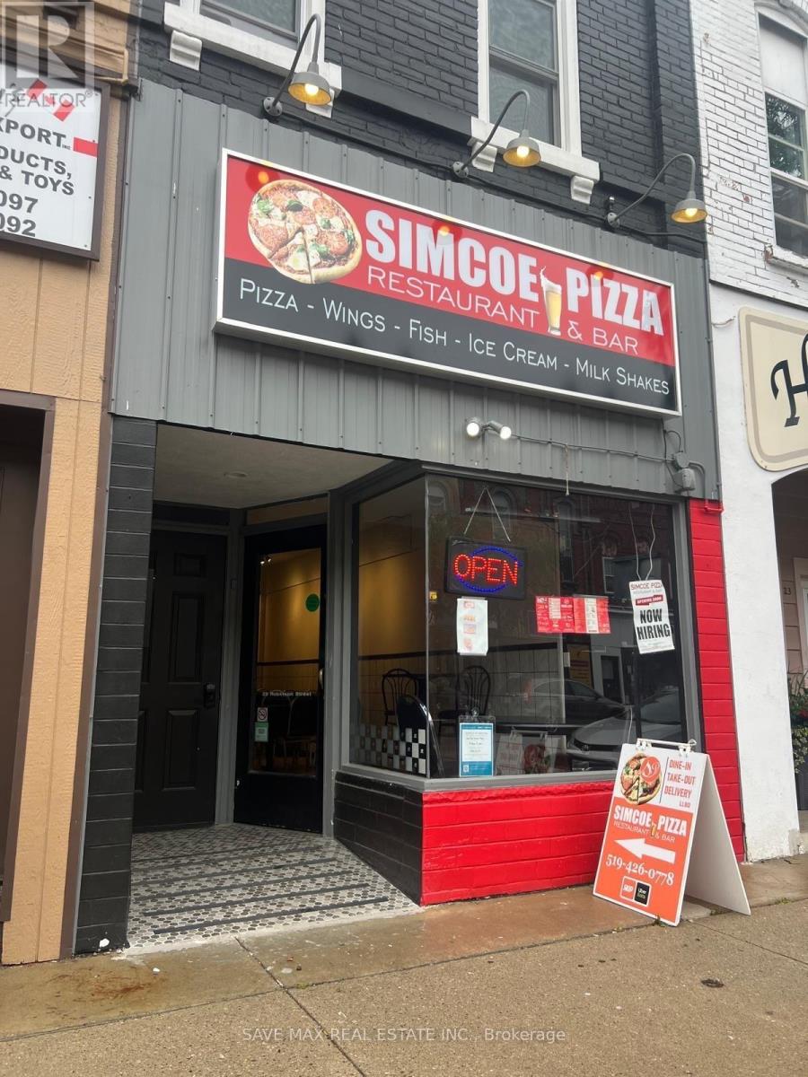 25 ROBINSON STREET N, Norfolk, Ontario