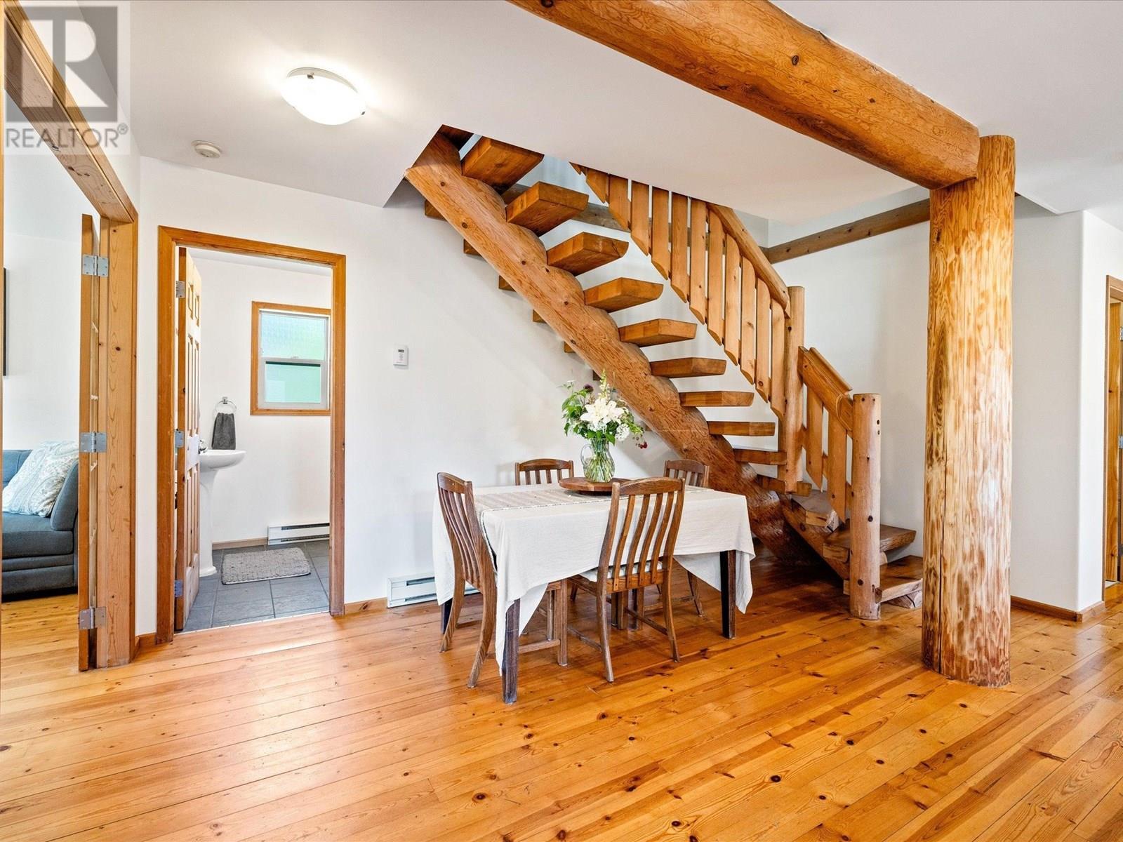 1474 Hemlock Street, Pemberton, British Columbia  V0N 2L1 - Photo 10 - R3026500