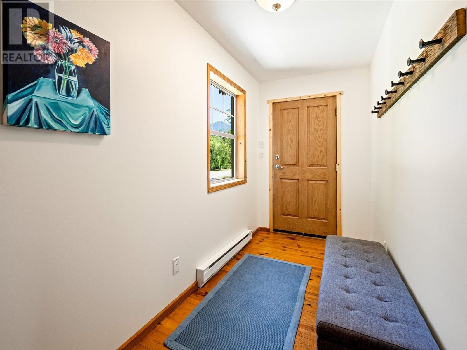 1474 Hemlock Street, Pemberton, British Columbia  V0N 2L1 - Photo 33 - R3026500