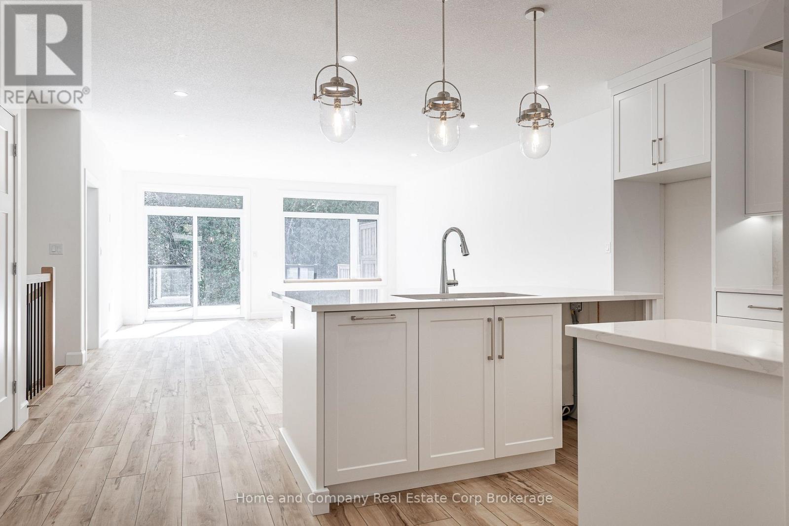 54 Deer Ridge Lane, Bluewater, Ontario  N0M 1G0 - Photo 6 - X12283800