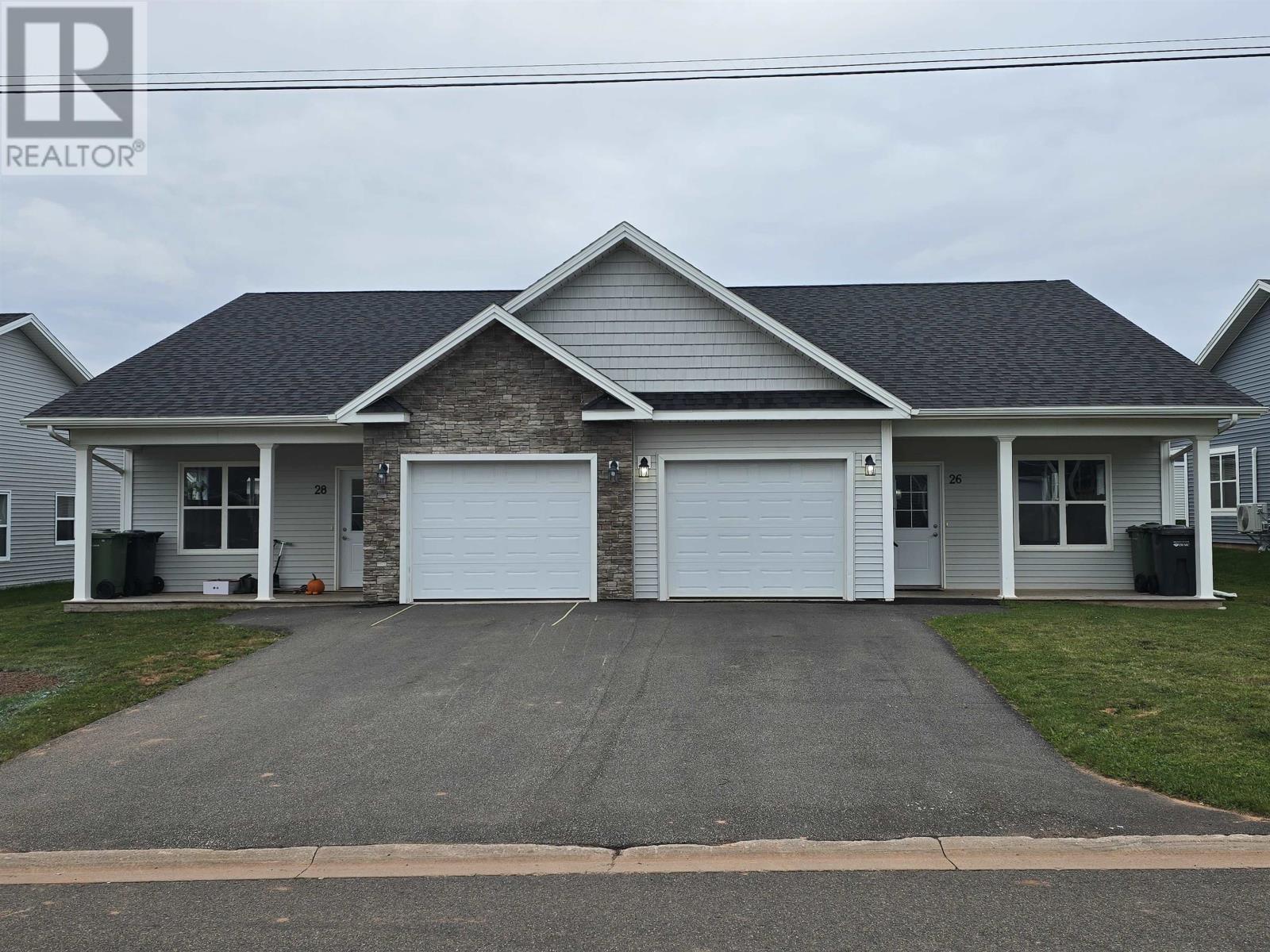 Property at 28 ESSEX Crescent image