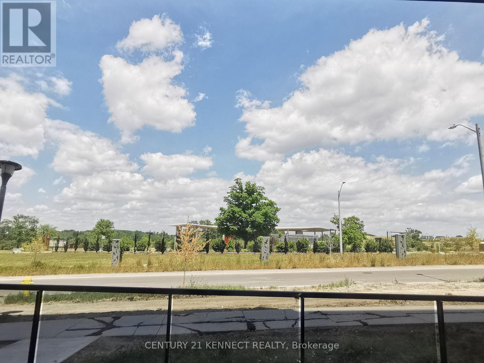 Th 3 - 60 George Butchart Drive, Toronto, Ontario  M3K 0E1 - Photo 30 - W12282795