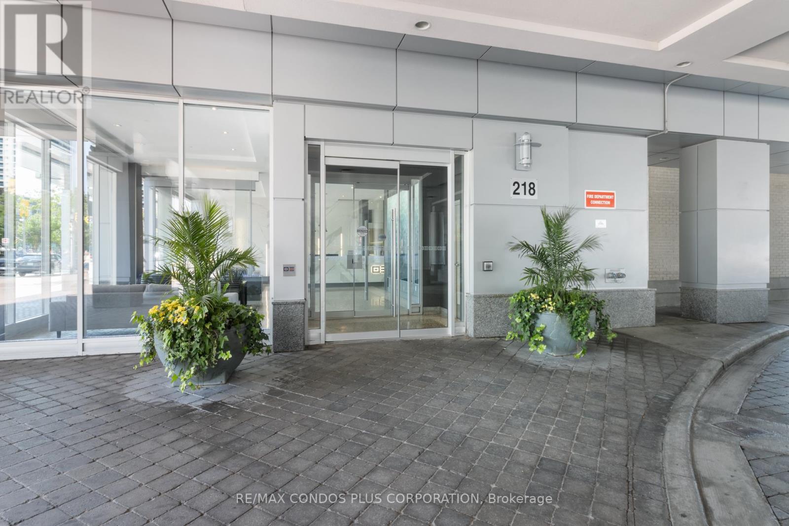 2302 - 218 Queens Quay W, Toronto (Waterfront Communities), Ontario  M5J 2Y6 - Photo 44 - C12283747
