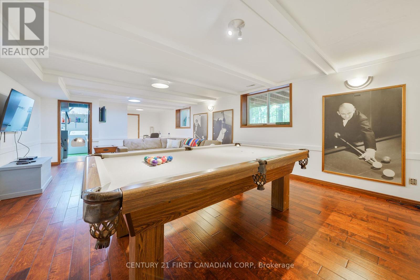 10285 Pines Parkway, Lambton Shores (Grand Bend), Ontario  N0M 1T0 - Photo 22 - X12283905