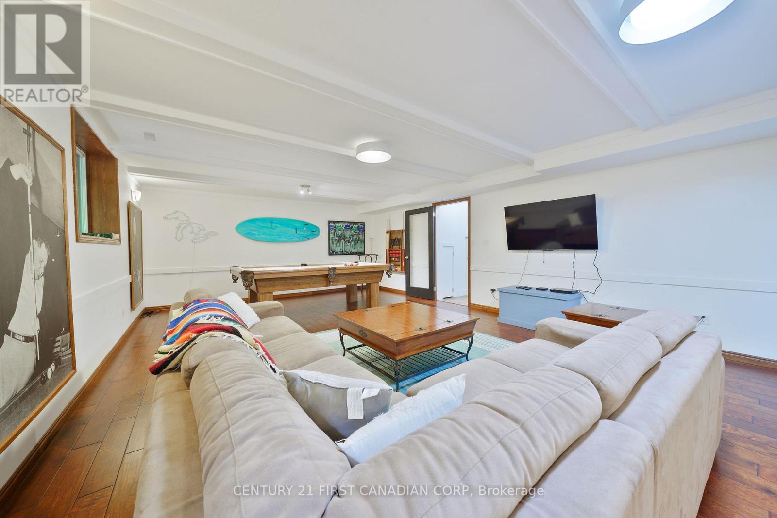 10285 Pines Parkway, Lambton Shores (Grand Bend), Ontario  N0M 1T0 - Photo 23 - X12283905