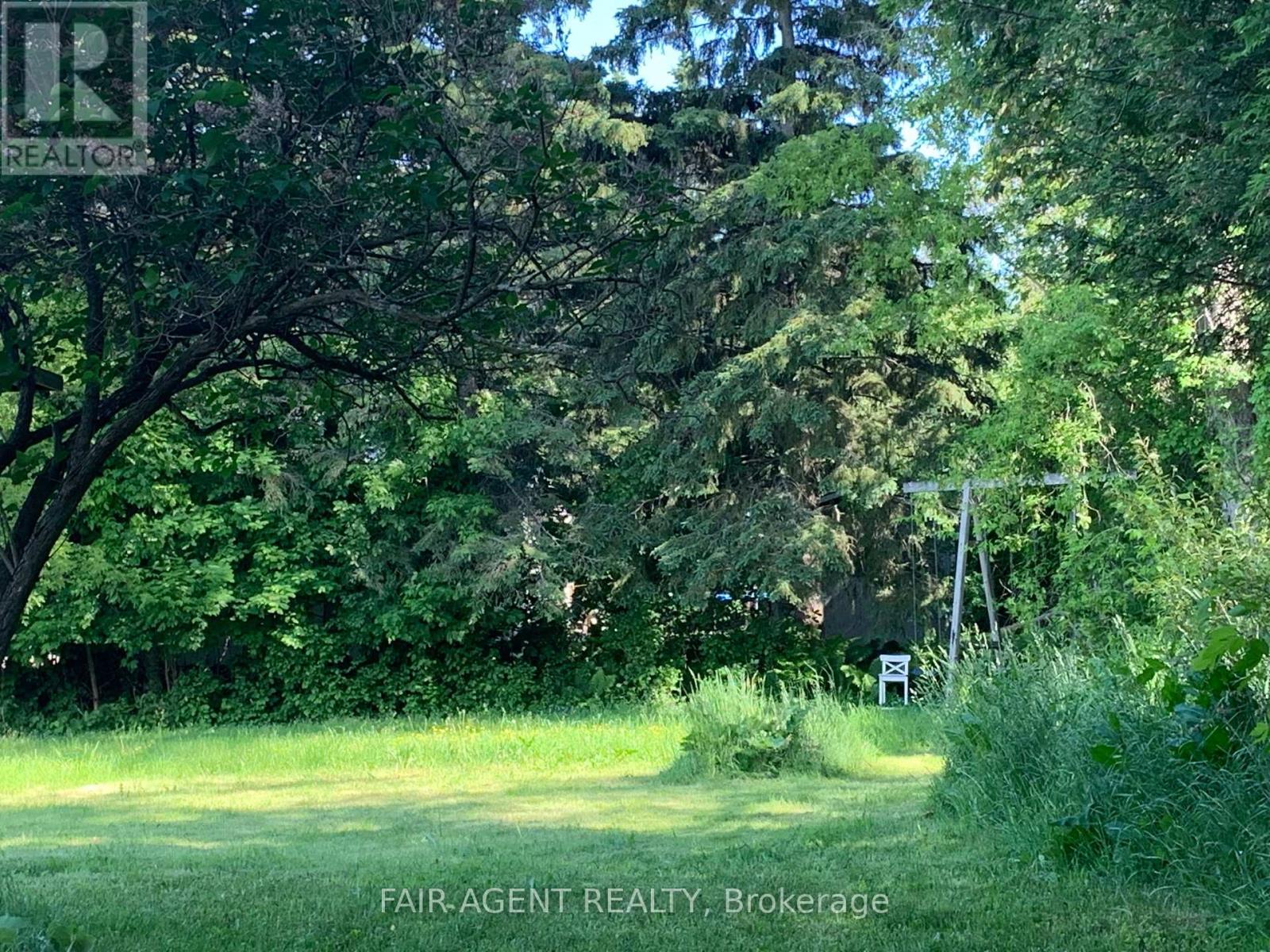 1723 Lucy Street, St. Joseph, Ontario  P0R 1J0 - Photo 21 - X12283934