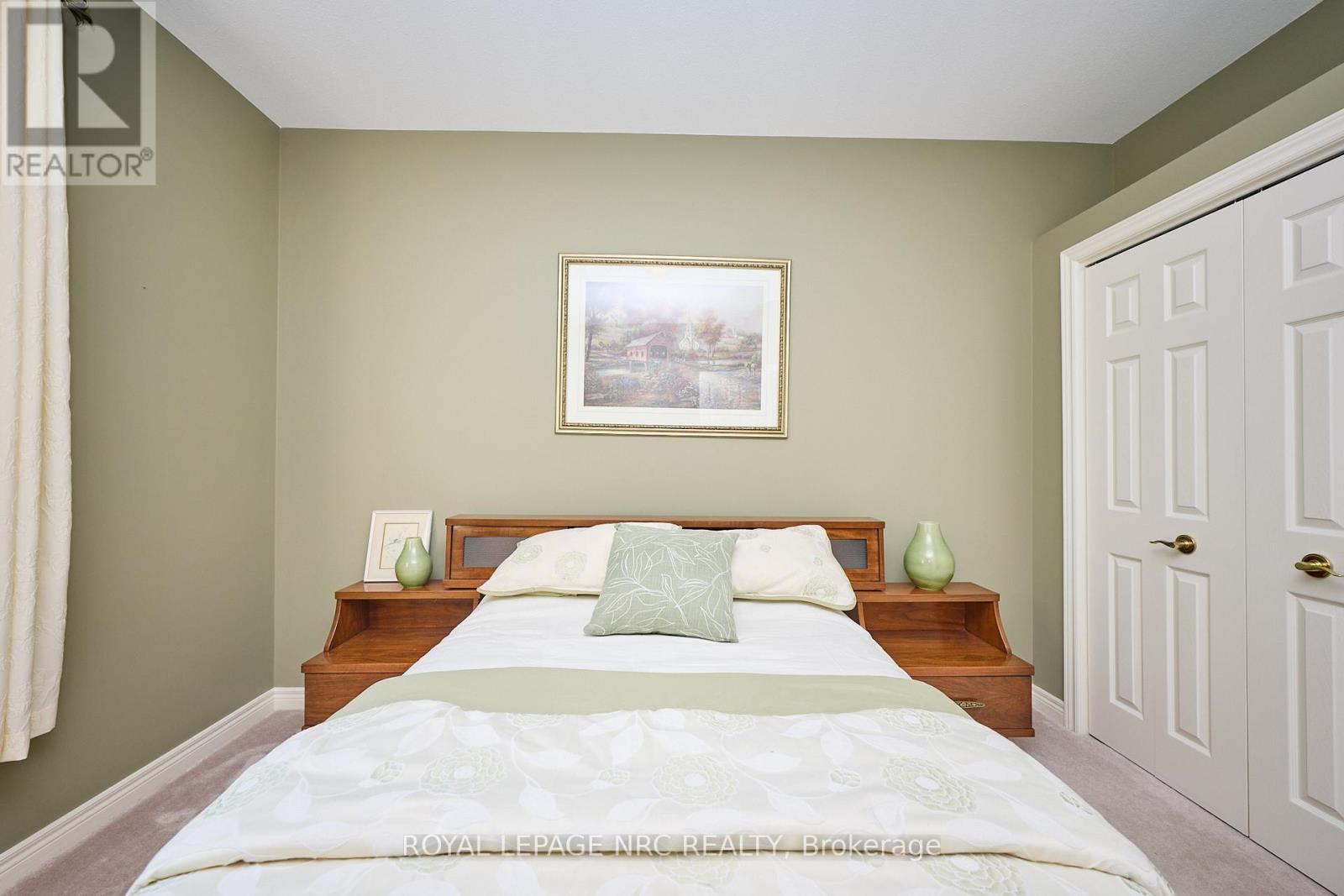 3393 Stanton Court, Lincoln (Lincoln-Jordan/vineland), Ontario  L0R 2E0 - Photo 17 - X12283849