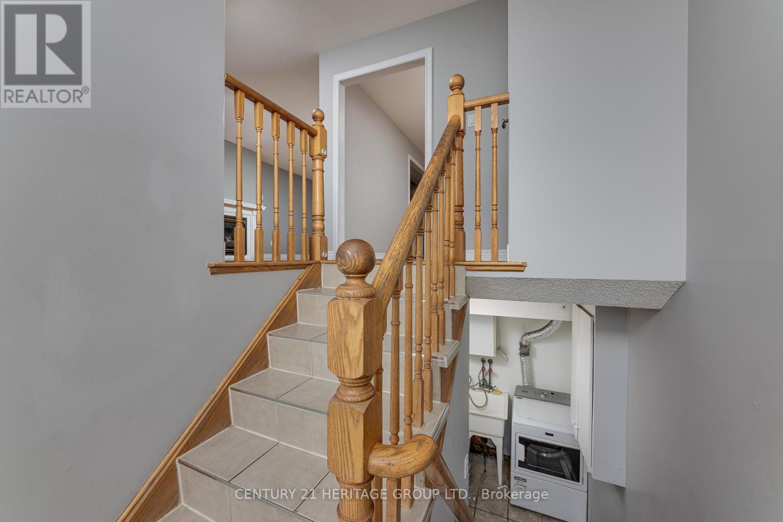 Property at 55 BREEZE DRIVE image 5