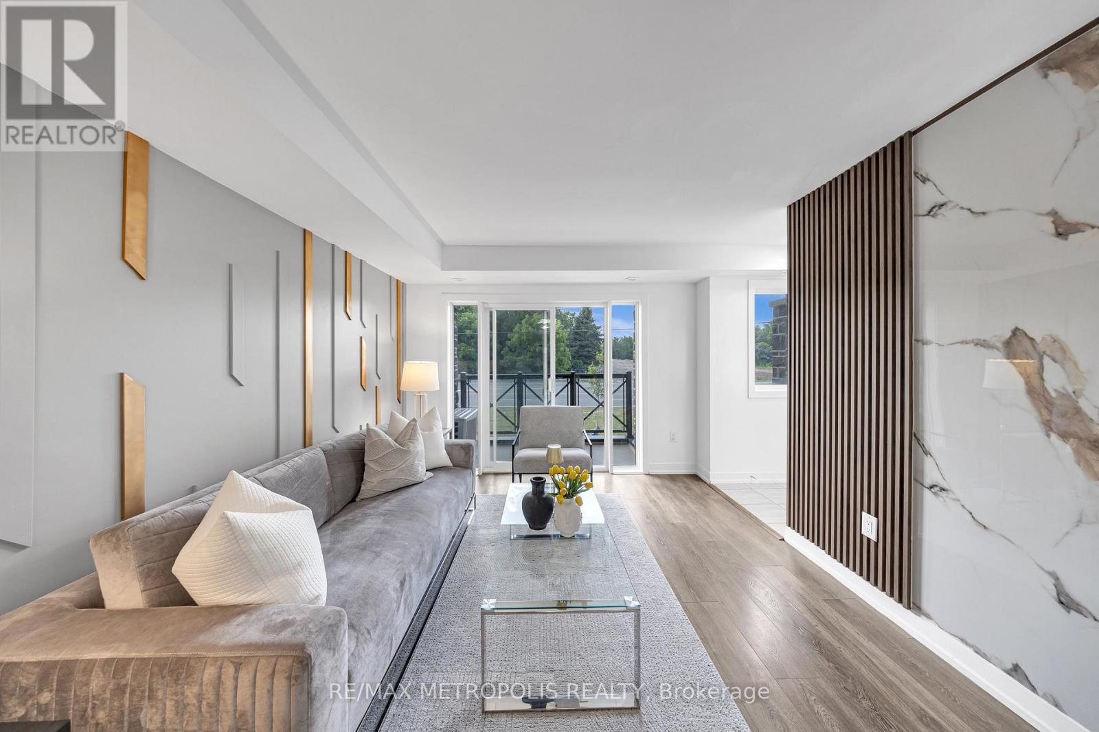 Property at 2226 - 10 WESTMEATH LANE image 3