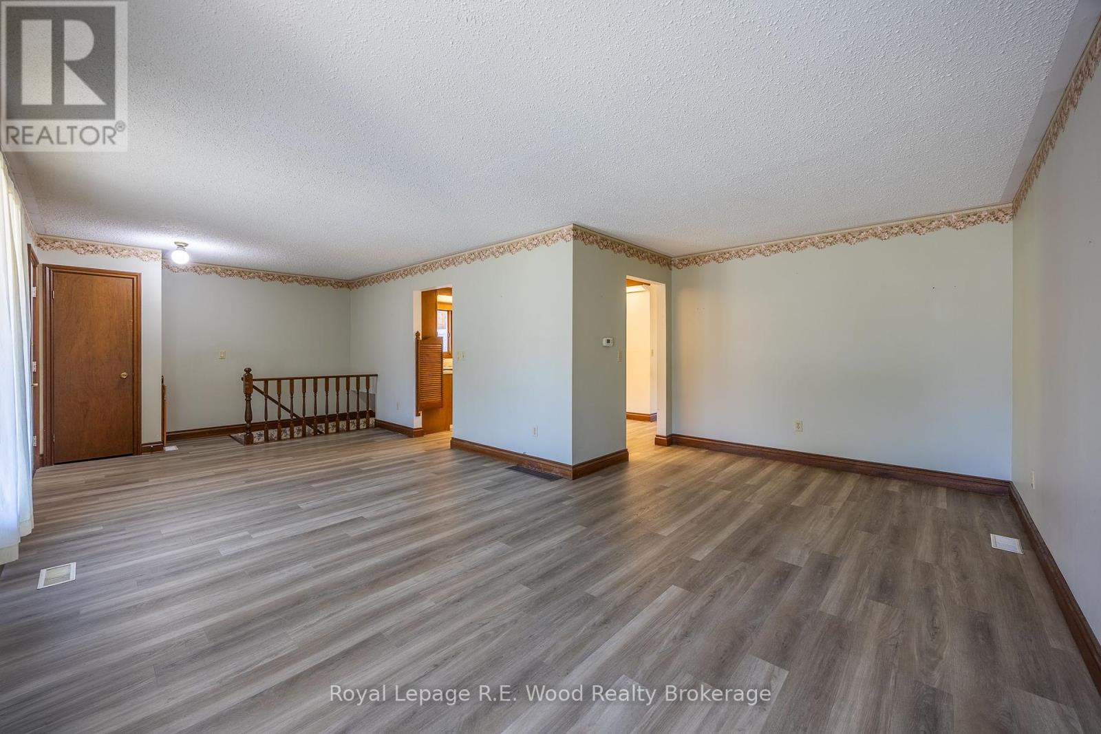 Property at 69 ALLEN STREET image 4
