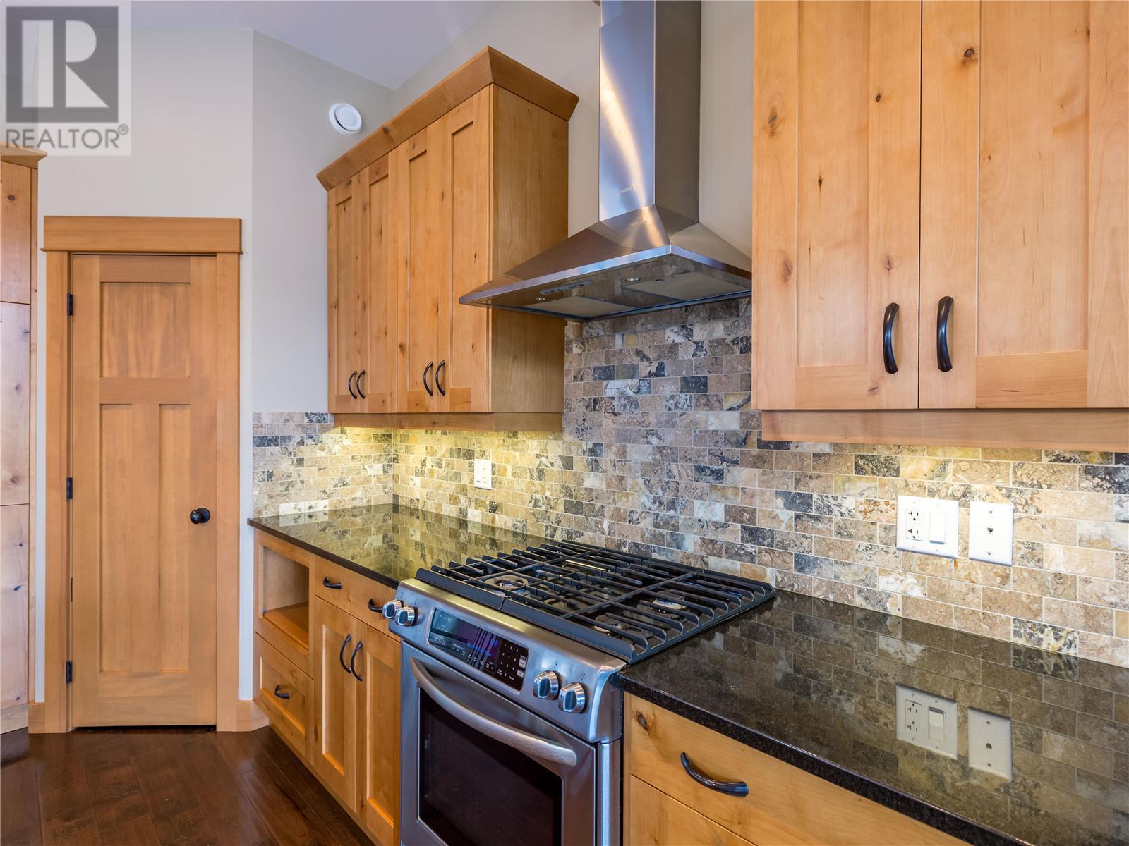 9966 Purcell Drive, Silver Star, British Columbia  V1B 3M1 - Photo 8 - 10355409