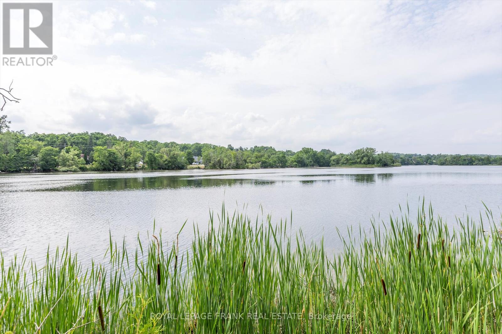 8 - 645 Whitaker Street, Peterborough, Ontario  K9H 7L5 - Photo 14 - X12283913