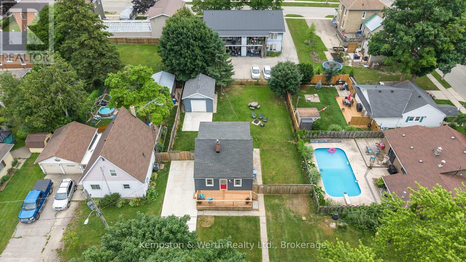 260 Lillico Avenue S, North Perth, Ontario  N4W 2L7 - Photo 8 - X12283879
